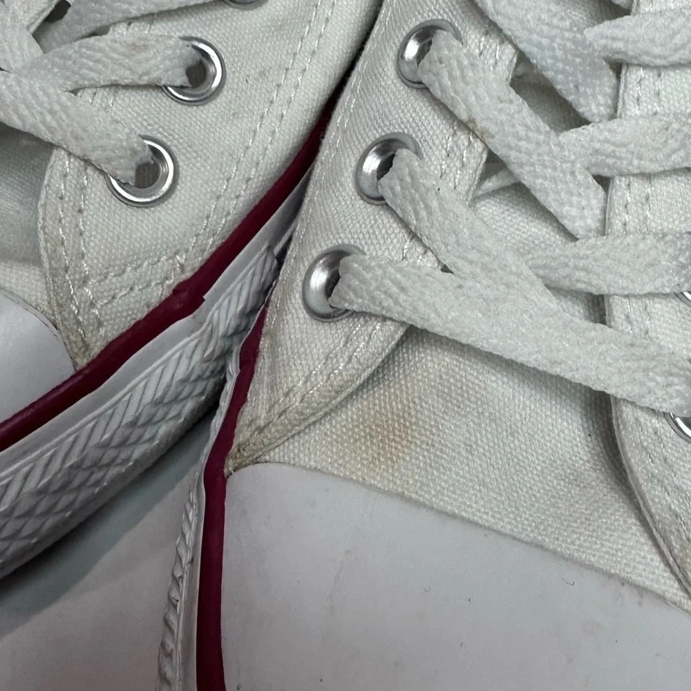 Women’s White Converse Chuck Taylor All Star Sneakers Sz.7 - Picture 6 of 7